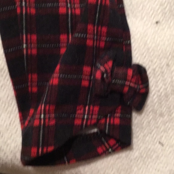 2T winter plaid bundle with bows gently worn - Picture 5 of 7